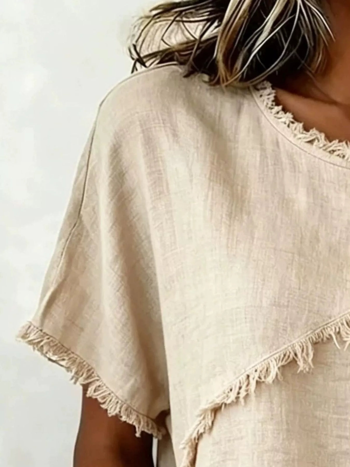 Frayed Hem Short Sleeve Top